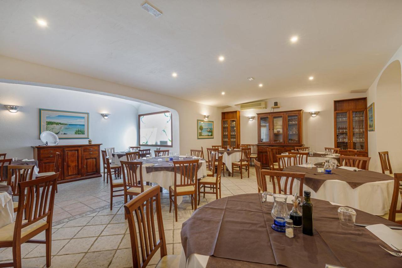 Hotel Le Mimose San Teodoro  Luaran gambar