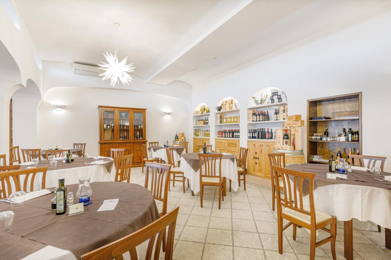 Hotel Le Mimose San Teodoro  Luaran gambar